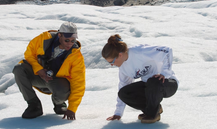 mendenhall glacier walk