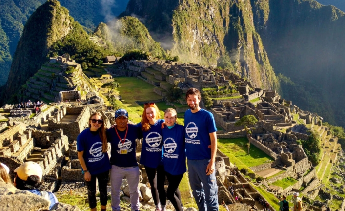 inca jungle trek to machu picchu