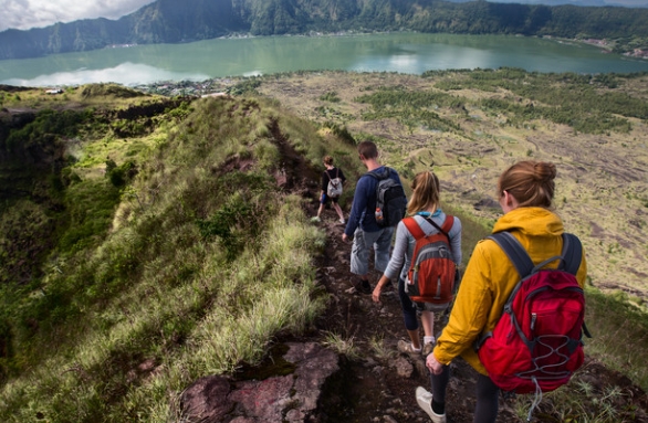 batur volcano trekking