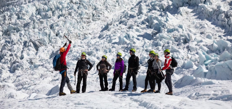 vatnajokull glacier walk