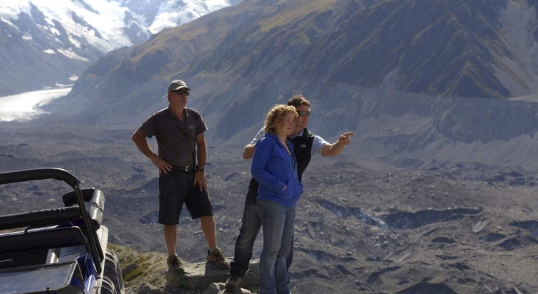 tasman glacier hike