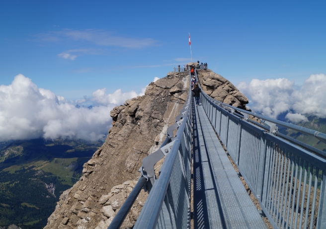 bridge glacier hike