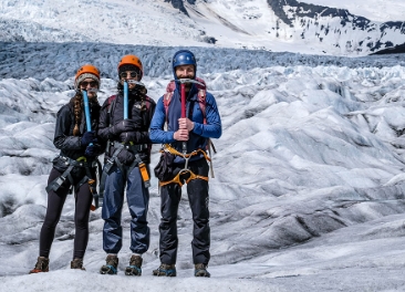 nova glacier hike