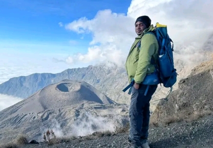 mount meru waterfall hike