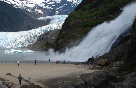 mendenhall glacier waterfall hike